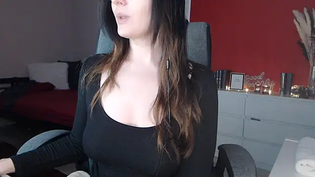 Alina Lamour online show from October 21, 6:56 pm