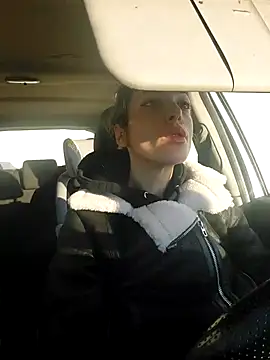 JoleNe2702 online show from April 6, 5:08 am