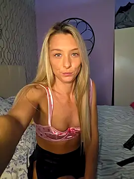 Jadeybaby1 online show from December 20, 1:15 pm