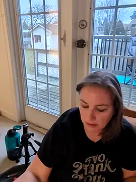 Canadian BBW online show from February 4, 6:33 pm