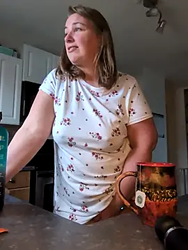 Canadian BBW online show from January 6, 10:35 pm