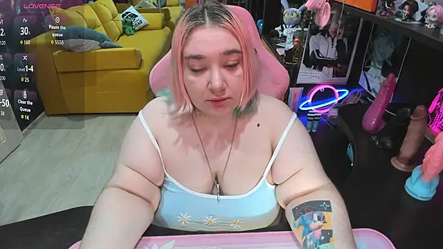 Softie Sofy online show from June 2, 4:13 am