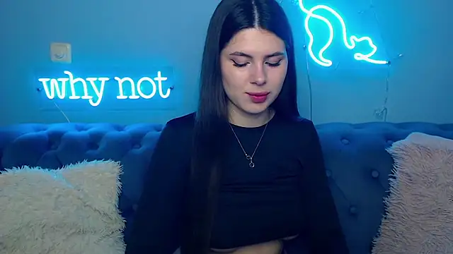 ViollinaLove online show from February 28, 5:51 am