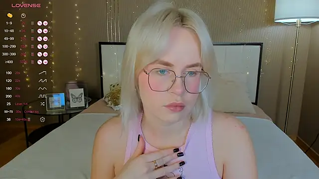 bellatip online show from November 1, 12:59 am