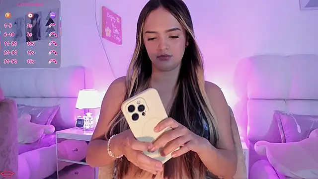 zoemina xd online show from April 4, 2:49 pm