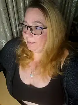 Iceprincess2bad4u online show from November 20, 6:31 pm