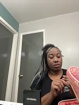 gypsydoll online show from February 21, 9:37 pm