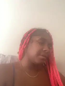 Foreignthababyy online show from February 2, 9:36 pm