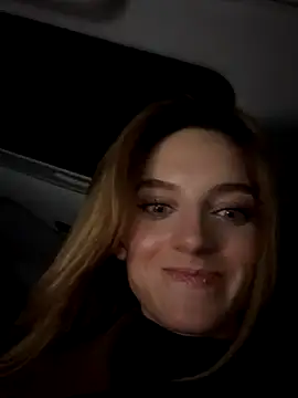 Snapshot of -AngelAri- chatting on September 22, 9:02 pm -AngelAri- online show from September 22, 9:02 pm