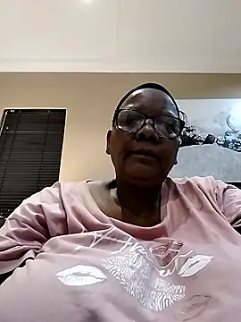 Snapshot of SEXYBOOBSNASS chatting on September 23, 4:43 am SEXYBOOBSNASS online show from September 23, 4:43 am