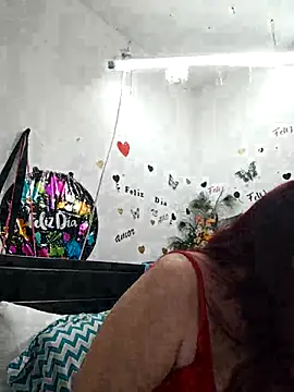 karlythothxh online show from February 12, 5:03 pm