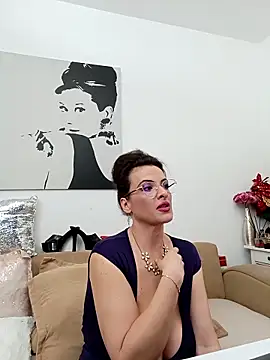 RebeccaNoble online show from April 19, 6:10 pm