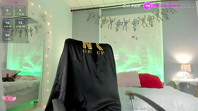 SophiaaStone online show from October 18, 11:57 am