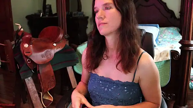 thornburyrose online show from November 20, 6:53 pm