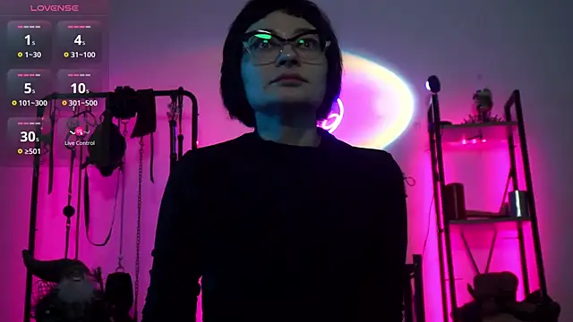 CyberXGoddess online show from December 15, 1:33 am