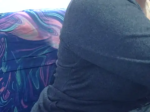 Your wild Dia online show from December 19, 5:32 am