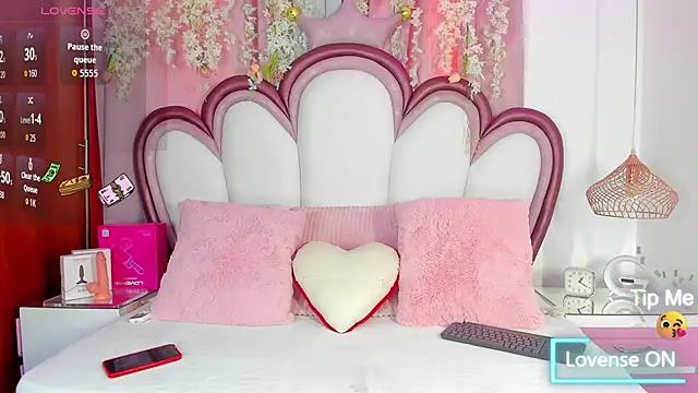 SammyGirlTS online show from June 1, 9:16 pm