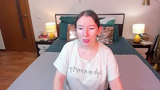 CatherineWalls online show from February 1, 4:11 am