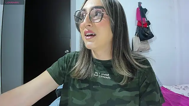 andrea hills online show from April 16, 4:46 am