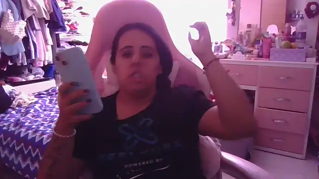 annarose19 online show from November 19, 9:26 pm