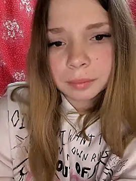 Zuli Kiska online show from February 26, 8:19 pm