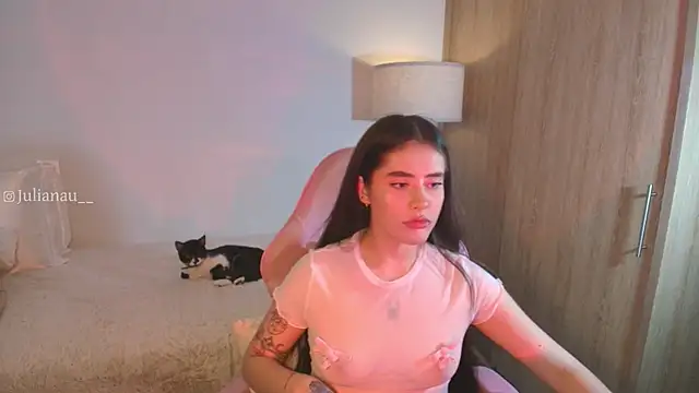 iriswest  online show from November 8, 11:21 pm