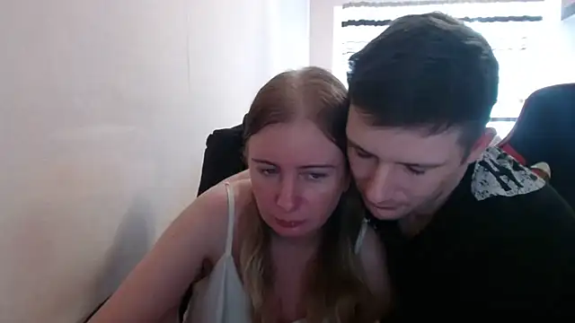 PeterAndJen online show from September 12, 2:46 pm