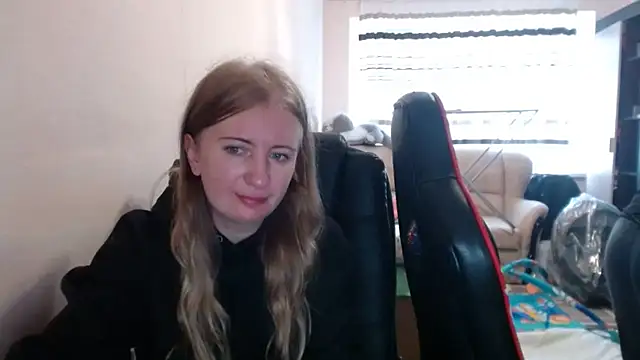 PeterAndJen online show from October 23, 8:42 am