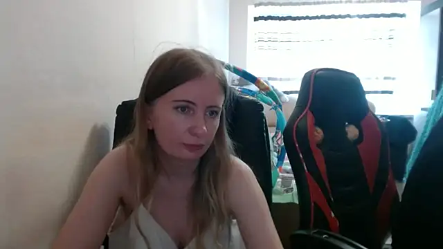 PeterAndJen online show from September 13, 2:47 pm