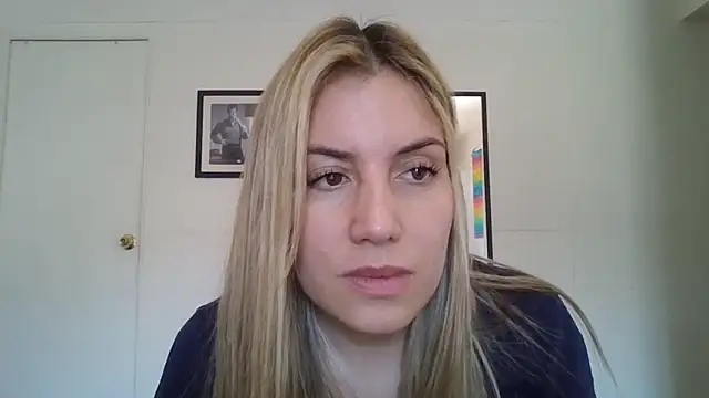 Snapshot of alaanna_new chatting on September 12, 5:42 pm alaanna new online show from September 12, 5:42 pm