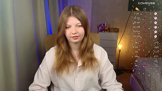 Vivian cutie online show from February 26, 3:33 pm