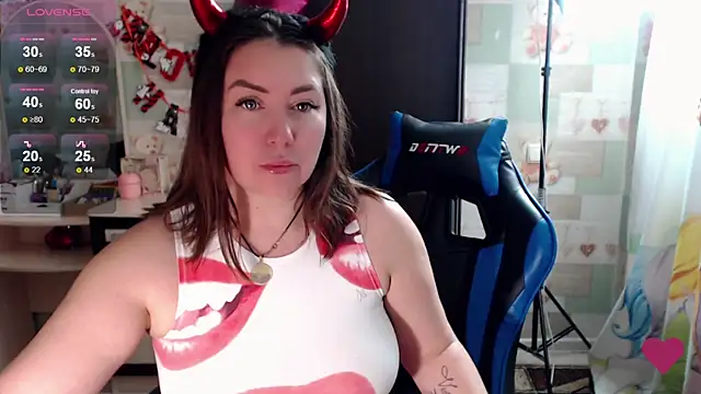 Korolek12 online show from October 31, 4:33 pm