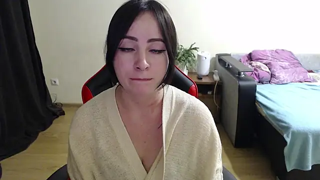 Laralianna online show from October 26, 6:58 pm