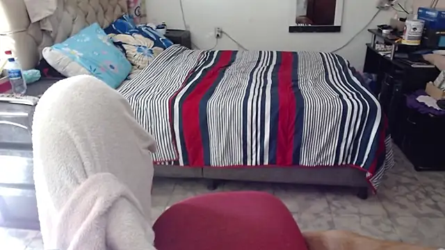 Barbiegomez online show from January 5, 6:33 pm