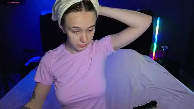 SexyCocobutt online show from May 18, 4:35 pm