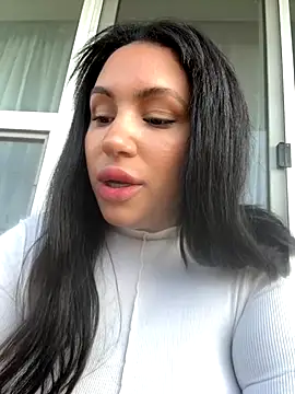 Snapshot of MeghanXO chatting on September 9, 1:33 pm MeghanXO online show from September 9, 1:33 pm
