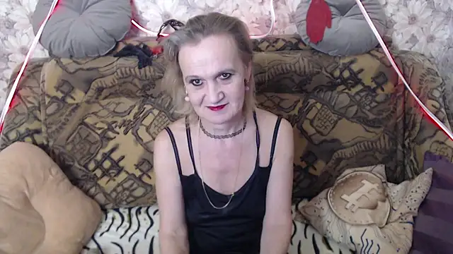 Snapshot of MissBekker chatting on October 2, 11:43 pm MissBekker online show from October 2, 11:43 pm