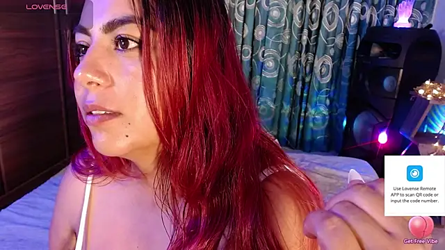 gatuwildhott online show from September 30, 4:40 am