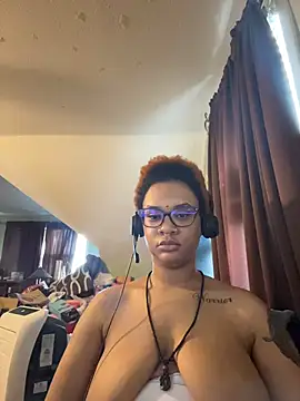 nickytheehawtie online show from March 7, 2:57 pm