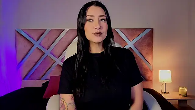  kelly hous36 online show from March 27, 12:39 pm