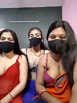 cutee  crazy online show from April 14, 2:06 pm