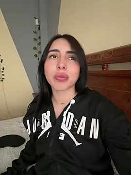 isabella jade online show from October 4, 3:16 pm