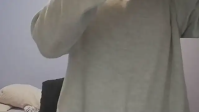 Annylove1 online show from March 11, 12:15 am