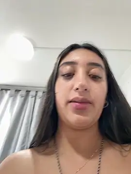 Hannahoff online show from March 11, 3:44 am