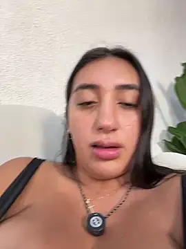 Hannahoff online show from May 30, 4:32 am