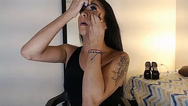 sofiaxdollxxx online show from November 4, 8:14 pm