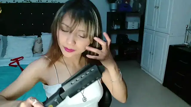Dama Scarlata18 online show from June 23, 5:16 am
