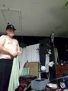 Hotredheadandtoungelasher online show from October 30, 6:16 am