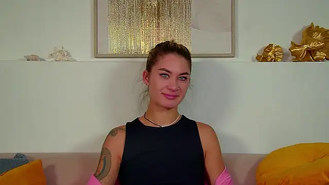 Snapshot of RachelSimpson chatting on September 30, 6:13 pm RachelSimpson online show from September 30, 6:13 pm
