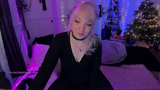 AliceW0lf online show from January 13, 7:29 pm